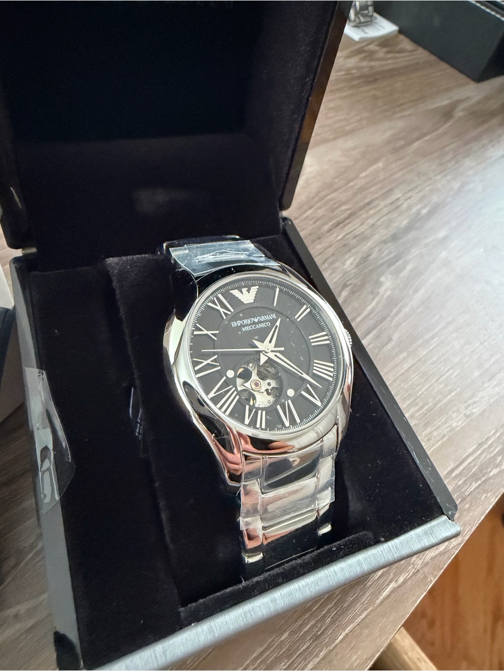 Emporio Armani - Silver Watch with Black Dial and Roman Numerals- Brand New - Picture 2 of 3